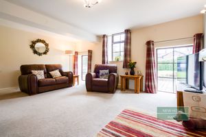 Photo 19- click for photo gallery